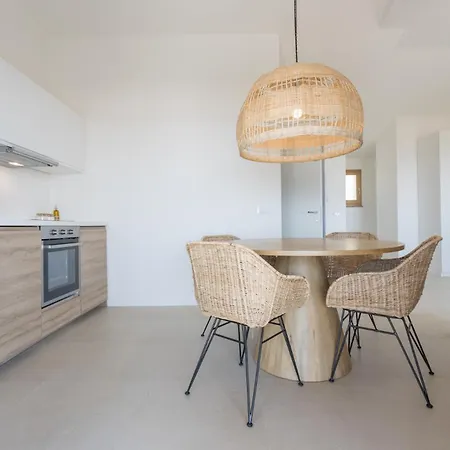 Casa Noue Semesterbostad Tertenìa